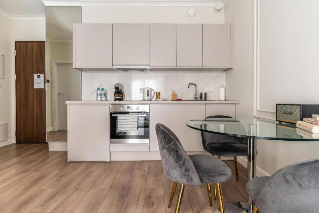 Mennica Residence By Golden Apartments وارسو المظهر الخارجي الصورة